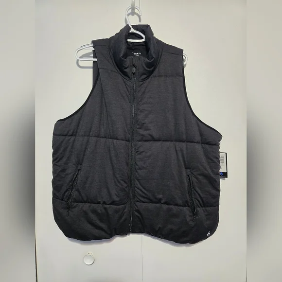 Torrid Active Black Puffer Vest - Picture 2 of 10